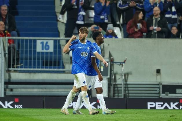 2025 03 07 xJFx 2 Bundesliga SV Darmstadt 98 Karlsruher SC v l , Kilian Julian Corredor SV Darmstadt 98 , Matondo Merveille Papela SV Darmstadt 98 Torjubel, Goal celebration, celebrate the goal DFL DFB REGULATIONS PROHIBIT ANY USE OF PHOTOGRAPHS as IMAGE SEQUENCES and or QUASI VIDEO Copyright: JoaquimxFerreira