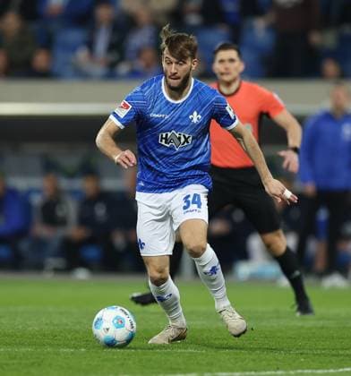 07 03 2025, xdcx, Soccer 2 Bundesliga, SV Darmstadt 98 Karlsruher SC, emonline, emspor, despor, v l , Killian Corredor SV Darmstadt 98 DFL DFB REGULATIONS PROHIBIT ANY USE OF PHOTOGRAPHS AS IMAGE SEQUENCES AND OR QUASI VIDEO Copyright: HMBxMedia Claus