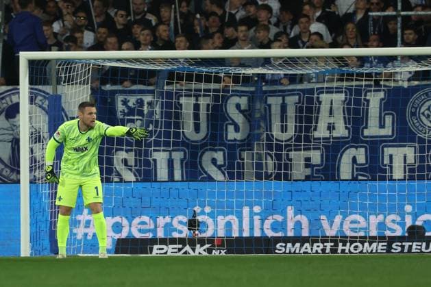 2025 03 07 xJFx 2 Bundesliga SV Darmstadt 98 Karlsruher SC v l , Goalkeeper, Goalkeeper Marcel Schuhen SV Darmstadt 98 DFL DFB REGULATIONS PROHIBIT ANY USE OF PHOTOGRAPHS as IMAGE SEQUENCES and or QUASI VIDEO Copyright: JoaquimxFerreira