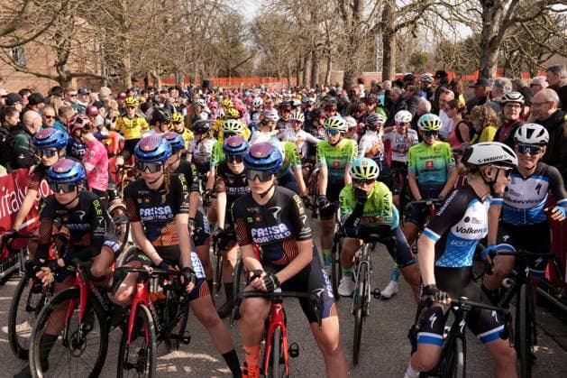 Start race during the 11th edition of the Strade Bianche Women Elite (White Roads) a 136 km one day race from Siena to Siena, Tuscany (Italy) - Saturday March 8, 2025.  Copyright: xMassimoxPaolone xLaPressex