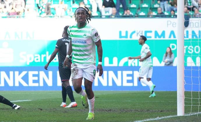 Futkeu Torjubel 1-0 , Greuther Fürth-1.FC Magdeburg , 2.Bundesliga, Spieltag 25, Fußball , in den Sportpark Ronhof Thomas Sommer Stadion , Fiürth , Bayern , Deutschland . März 08, 2025 . Photo by: Davide Elias Ipa Photo Pressefoto DENL Copyright: xDavidexEliasx