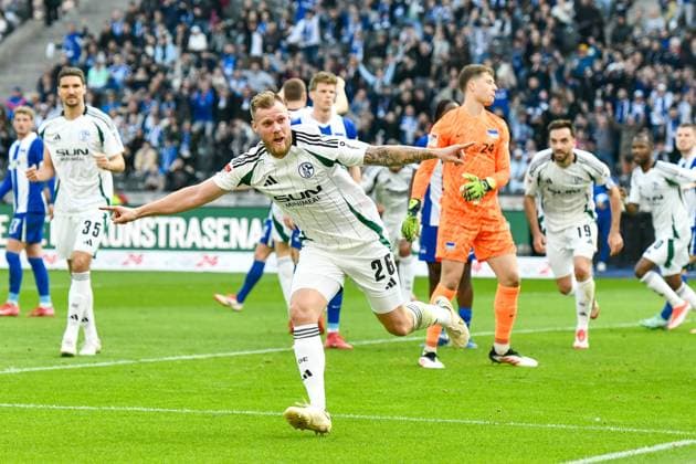 Soccer 2 Bundesliga, Hertha BSC Berlin FC Schalke 04 08 03 2025, xdanx, Soccer 2 Bundesliga, Hertha BSC Berlin FC Schalke 04 v l Cheering after the 0 1 by Tomas Kalas FC Schalke 04 26 DFL DFB REGULATIONS PROHIBIT ANY USE OF PHOTOGRAPHS as IMAGE SEQUENCES and or QUASI VIDEO Daniel Lakomski Mix1 Berlin Olympiastadion Berlin Germany DEU Copyright: xDanielxLakomskix