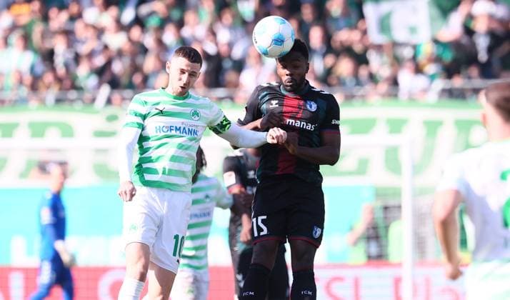 Fürth, 08 03 2025, Sportpark Ronhof, Soccer, 2 Bundesliga, 25 Matchday , SpVgg Greuther Fürth vs 1 FC Magdeburg , Pictured from left Branimir HrgotaÊ 10, Fuerth , Daniel HeberÊ 15, Magdeburg , For editorial use only Only editorial use , DFB DFL regulations prohibit any use of photographs as image sequences and or quasi video , Picture Point