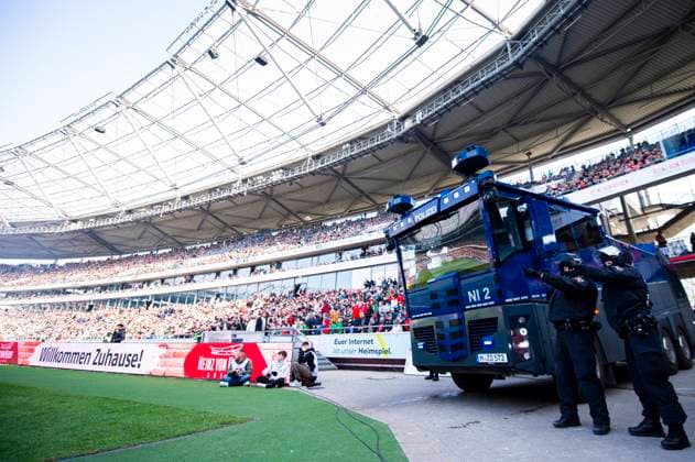 09 03 2025 Soccer, 2024 2025, 2 Bundesliga, 25 Matchday, Hannover 96 Eintracht Braunschweig Police DFL REGULATIONS PROHIBIT ANY USE OF PHOTOGRAPHS AS IMAGE SEQUENCES AND OR QUASI VIDEO Hannover Lower Saxony Germany Heinz von Heiden Arena