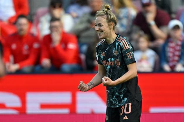 Koeln, Rheinenergiestadion, 09 03 25, GER, Frauen, Google Pixel Frauen Bundesliga, Saison 2024 2025, 1 FC Koeln FC Bayern Muenchen Bild Carolin SIMON Bayern jubilates after her goal to 0 1 DFL regulations prohibit any use of photographs as image sequences and or quasi video NRW Germany