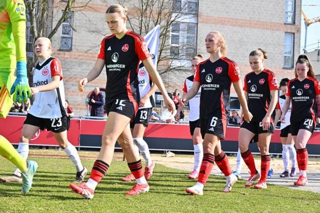 09 03 2025 Soccer Season 2024 2025 2 Women Soccer Bundesliga 17 Matchday 1 FC Nürnberg FCN Club Clubfrauen Eintracht Frankfurt II Sportfoto Zink xwoxzix Amelie Thöle Thoele 12, 1 FC Nürnberg FCN Alina Mailbeck 6, 1 FC Nürnberg FCN and Team Team runs in