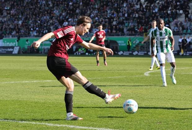 09 03 2025 Soccer season 2024 2025 2 Soccer Bundesliga 25 Matchday SC Preußen Münster SCP 1 FC Nürnberg FCN Club Sportfoto Zink DaMa xdaxmax DFL regulations prohibit any use of photographs as image sequences and or quasi video only for editorial use Caspar Jander 20, 1 FC Nürnberg FCN with shot on goal