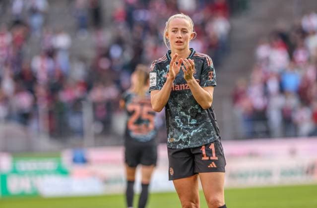 GER, Cologne, 1 FC Köln vs FC Bayern München, Google Pixel Bundesliga, Football, DFB, Season 2024 2025, RheinEnergieStadion, 16 Matchday, in the picture Lea Schüller FC Bayern München 11 DFB DFL REGULATIONS PROHIBIT ANY USE OF PHOTOGRAPHS AS IMAGE SEQUENCES AND OR QUASI VIDEO, 09 03 2025, Copyright: HMBxMedia HendrikxHamelau