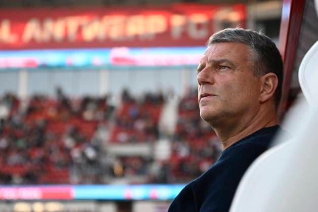 Royal Antwerp FC v KAA Gent - Jupiler Pro League DEURNE, BELGIUM - MARCH 09 : Ulderink Andries head coach of Royal Antwerp FC pictured during the Jupiler Pro League match between Royal Antwerp FC and KAA Gent on March 9, 2025 in Deurne, Belgium, 09 03 2025 Deurne Belgium  Copyright: xPeterxDexVoechtx