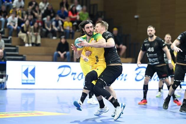 Pouya Norouzi VfL Eintracht Hagen, 7 Ivar Stavast HC Elbflorenz 2006, 23 HC Elbflorenz 2006 vs VfL Eintracht Hagen, 2 Handball Bundesliga Men, Season 2024 2025, 09 03 2025 HC Elbflorenz 2006 vs VfL Eintracht Hagen, 2 Handball Bundesliga Men, Season 2024 2025, 09 03 2025 Dresden Copyright: xEibner-Pressefoto xHoepnerx EP_PHR