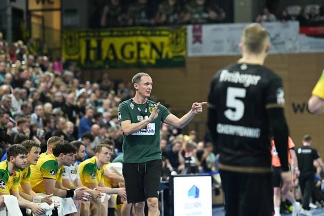 Pavel Prokopec Head Coach VfL Eintracht Hagen HC Elbflorenz 2006 vs VfL Eintracht Hagen, 2 Handball Bundesliga Men, Season 2024 2025, 09 03 2025 HC Elbflorenz 2006 vs VfL Eintracht Hagen, 2 Handball Bundesliga Men, Season 2024 2025, 09 03 2025 Dresden Copyright: xEibner-Pressefoto xHoepnerx EP_PHR