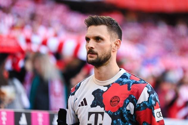 Sven Ulreich FC Bayern Muenchen looks thoughtful before the Bundesliga match between FC Bayern München and VfL Bochum 1848, Allianz Arena on March 08, 2025 in Munich, Germany Photo by Silas Schüller DeFodi Images Sven Ulreich FC Bayern Muenchen looks thoughtful before the Bundesliga match between FC Bayern München and VfL Bochum 1848 at Allianz Arena on March 8, 2025 in Munich, Germany Photo by Silas Schüller DeFodi Images DFL regulations prohibit any use of photographs as image sequences and or quasi video Photo by Silas Schueller DeFodi Images
