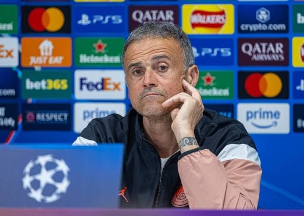 Football - UEFA Champions League - Round of 16 2nd Leg - Liverpool FC v Paris Saint-Germain - MD-1 LIVERPOOL, ENGLAND - Monday, March 10, 2025: Paris Saint-Germain s head coach Luis Enrique during a press conference, PK, Pressekonferenz at Anfield ahead of the UEFA Champions League Round of 16 2nd Leg match between Liverpool FC and Paris Saint-Germain. (Photo by David Rawcliffe Propaganda) LIVERPOOL Anfield MERSEYSIDE ENGLAND  Copyright: xDavidxRawcliffex P2025-03-10-Liverpool_PSG_MD-1-47