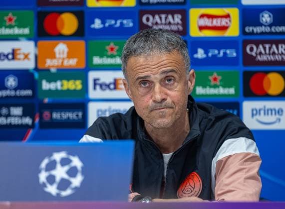 Football - UEFA Champions League - Round of 16 2nd Leg - Liverpool FC v Paris Saint-Germain - MD-1 LIVERPOOL, ENGLAND - Monday, March 10, 2025: Paris Saint-Germain s head coach Luis Enrique during a press conference, PK, Pressekonferenz at Anfield ahead of the UEFA Champions League Round of 16 2nd Leg match between Liverpool FC and Paris Saint-Germain. (Photo by David Rawcliffe Propaganda) LIVERPOOL Anfield MERSEYSIDE ENGLAND  Copyright: xDavidxRawcliffex P2025-03-10-Liverpool_PSG_MD-1-50