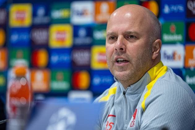 Football - UEFA Champions League - Round of 16 2nd Leg - Liverpool FC v Paris Saint-Germain - MD-1 LIVERPOOL, ENGLAND - Monday, March 10, 2025: Liverpool s head coach Arne Slot during a press conference, PK, Pressekonferenz at Anfield ahead of the UEFA Champions League Round of 16 2nd Leg match between Liverpool FC and Paris Saint-Germain. (Photo by David Rawcliffe Propaganda) LIVERPOOL Anfield MERSEYSIDE ENGLAND  Copyright: xDavidxRawcliffex P2025-03-10-Liverpool_PSG_MD-1-87