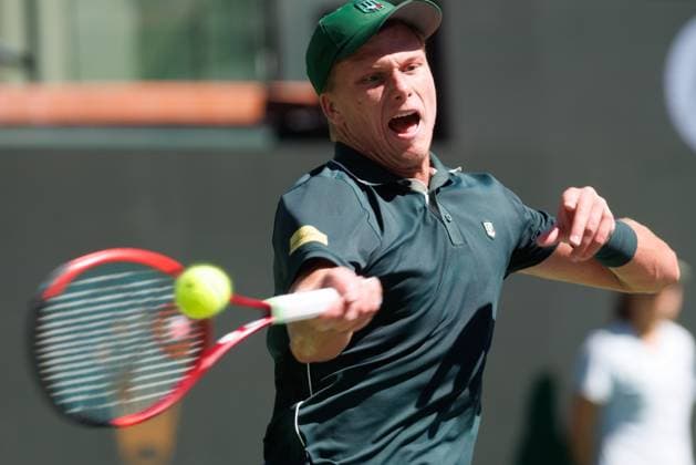 March 10, 2025: Jenson Brooksby (USA) in action against Jack Draper (GBR) during their round 3 match at the BNP Paribas Open on March 10, 2025, held at the Indian Wells Tennis Garden in Indian Wells, California. Indian Wells USA - ZUMAc04_ 20250310_zma_c04_031 Copyright: xMalxTaamx
