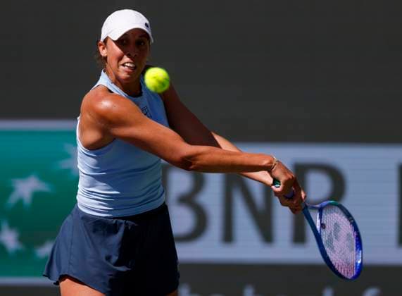 March 10, 2025 Madison Keys returns a shot against Elise Mertens (BEL) during the 2025 BNP Paribas Open at Indian Wells Tennis Garden in Indian Wells, California. Mandatory Photo Credit: CSM Indian Wells United States of America - ZUMAc04_ 20250310_zma_c04_044 Copyright: xCharlesxBausx