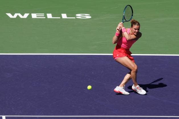 March 10, 2025: Maria Sakkari (GRE) in action against Coco Gauff (USA) during their round 3 match at the BNP Paribas Open on March 10, 2025, held at the Indian Wells Tennis Garden in Indian Wells, California. Indian Wells USA - ZUMAc04_ 20250310_zma_c04_107 Copyright: xMalxTaamx