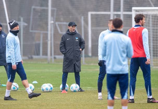 Soccer, Men, Season 2024 25, 2 Bundesliga, Hertha BSC, Training, Coach Stefan Leitl Hertha BSC , 11 03 2025, Copyright: xSebastianxRäppold MatthiasxKochx