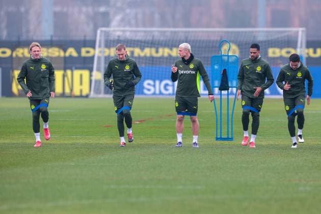 11 03 2025, Final training session for the UEFA Champions League match between OSC Lille and Borussia Dortmund, f l Julian Brandt Borussia Dortmund , Maximilian Beier Borussia Dortmund , Julian Ryerson Borussia Dortmund , Cole Campbell Borussia Dortmund , Kjell Arik Wätjen Borussia Dortmund , Dortmund training ground Borussia Dortmund NRW Germany xRHR PHOTO DEx Copyright: DennisxEwert RHR-FOTOx RHR-FOTO DE
