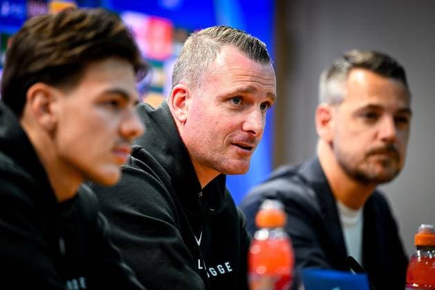 Aston Villa v Club Brugge - UEFA Champions League Media Activities 11 03 2025 BIRMINGHAM, ENGLAND - MARCH 11 : Hayen Nicky head coach of Club Brugge talking to the press during a press conference, PK, Pressekonferenz ahead of the UEFA Champions League 2024 25 round of 16 match second leg between Aston Villa and Club Brugge on March 11, 2025 in Birmingham, England, 11 03 2025  Copyright: xTomasxSiskx