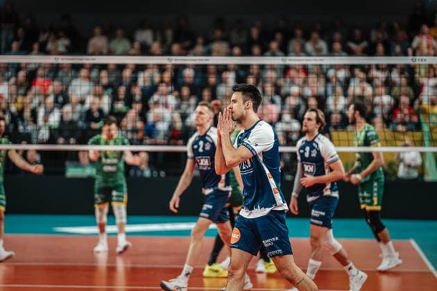 Volleyball Men Season 2024 2025 CEV Champions League 2025 Quarterfinals CLVM 097 SVG Lüneburg GER vs Aluron CMC Warta Zawiercie POL 11 03 2025 Xander Wolf Wassenaar Ketrzynski 11 SVG Lüneburg disappointed after losing points Lüneburg LKH Arena Niedersachsen Germany