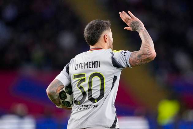 Estadi Olimpic Lluis Companys BARCELONA, SPAIN - MARCH 11: Nicolas Otamendi of SL Benfica celebrates his goal during the UEFA Champions League 2024 25 Round of 16 Second Leg match between FC Barcelona, Barca and SL Benfica at Estadi Olimpic Lluis Companys on March 11, 2025 in Barcelona, Spain. (Pedro Loureiro SPP) Copyright: xPedroxLoureirox xSPPx spp-en-PeLo-RC5_PED_Barcelona_Benfica_11Mar2025_ES076