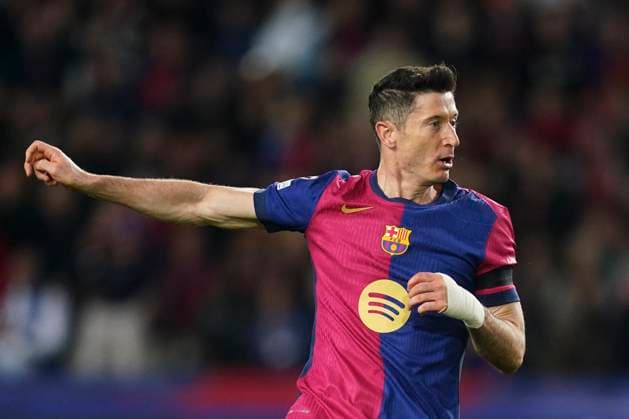 ESP: FC Barcelona, Barca - Benfica. UEFA Champions League match. Round of 16 Robert Lewandowski of FC Barcelona during the UEFA Champions League match, Round of 16, between FC Barcelona and Benfica played at Lluis Companys Stadium on March 11 2025 in Barcelona Spain. kpng Copyright: xSergioxRuizx xImagox PS_250311_BAR_BEN_031