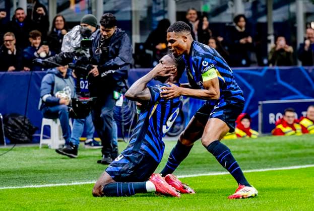FC Internazionale Milan forwarder Marcus Thuram, FC Internazionale Milan defender Denzel Dumfries celebrating the goal during the match Inter Feyenoord at the San Siro Stadium for the UEFA Champions League Round of 16 2st leg season 2024 2025 in MILAN, Italia on 11 march 2025, photo by Marcel van Dorst EYE4images DeFodi Images