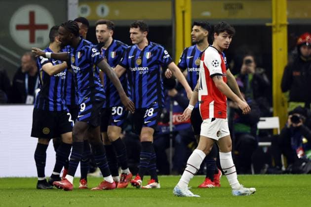 MILAN - Hugo Bueno of Feyenoord balks after the 1-0 during the UEFA Champions League match between Internazionale Milan and Feyenoord at the San Siro stadium on March 11, 2025 in Milan, Italy. ANP MAURICE VAN STEEN UEFA Champions League 2024 25 Round of 16 Second Leg 2024 25 xVIxANPxSportx xxANPxIVx 522141996 originalFilename: 522141996.jpg