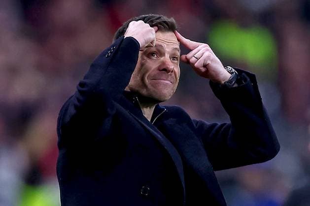 11 03 2025, Football, UEFA Champions League, Bayer 04 Leverkusen FC Bayern Munich, Round of 16 second leg, BayArena, Season 2024 2025 against head coach Xabi Alonso Bayer 04 Leverkusen coach gesticulating on the sidelines DFB regulations prohibit any use of photographs as image sequences and or quasi video North Rhine-Westphalia Germany