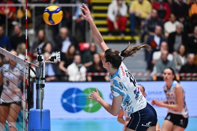VOLLEY - Volley Challenge Cup Women - Final - Roma Volley vs Reale Mutua Fenera Chieri 76 Anne Buijs of Reale Mutua Fenera Chieri 76 is in action during during the CEV Challenge Cup Final 2st Leg match between SMI Roma Volley and Reale Mutua Fenera Chieri 76 on March 11, 2025 at Palazzetto dello in Rome, Italy. Rome Italy  Copyright: xIPAxSport ABACAx