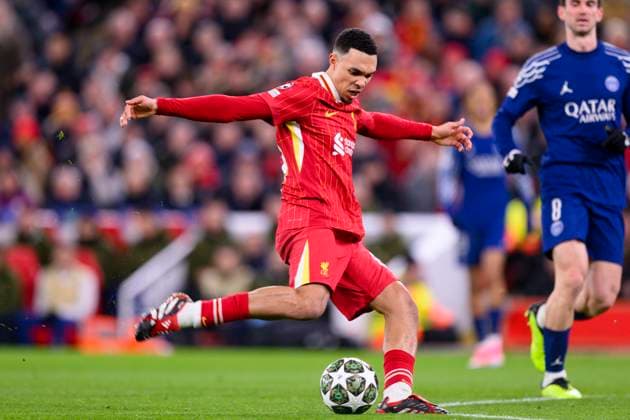 Liverpool FC v Paris Saint-Germain - UEFA Champions League 2024 25 Round of 16 Second Leg LIVERPOOL, ENGLAND - MARCH 11: Trent Alexander-Arnold of Liverpool attempts a kick during the UEFA Champions League 2024 25 Round of 16 Second Leg match between Liverpool FC and Paris Saint-Germain at Anfield on March 11, 2025 in Liverpool, England. LiverpoolUnited Kingdom  Copyright: xRichardxCallisx