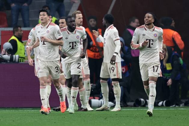 The players of FC Bayern Munich celebrate the goal to 0 1 by Harry Kane FC Bayern Munich during the round of 16 second leg of the UEFA Champions League season 2024 25 Bayer Leverkusen FC Bayern Munich Copyright Thomas Pakusch Copyright: Thomas Pakusch