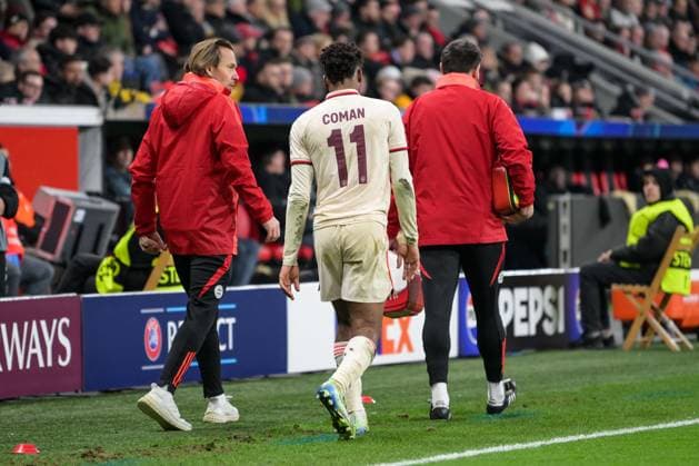 Soccer, UEFA Champions League, 20250311, Bayer 04 Leverkusen FC Bayern Munich In the picture Kingsley COMAN 11 Bayern injured substituted Leverkusen BayArena North Rhine-Westphalia Germany Copyright: Passion2Press MarkusxFischerx