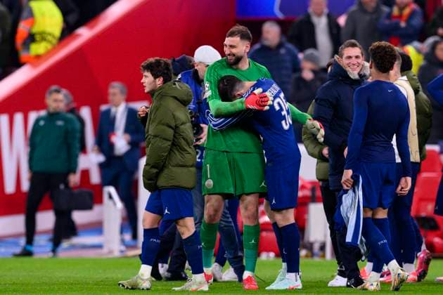 Liverpool FC v Paris Saint-Germain - UEFA Champions League 2024 25 Round of 16 Second Leg LIVERPOOL, ENGLAND - MARCH 11: Goalkeeper Gianluigi Donnarumma of Paris Saint Germain and teammates celebrate their victory following the Penalty Shootout of the UEFA Champions League 2024 25 Round of 16 Second Leg match between Liverpool FC and Paris Saint-Germain at Anfield on March 11, 2025 in Liverpool, England. LiverpoolUnited Kingdom  Copyright: xRichardxCallisx