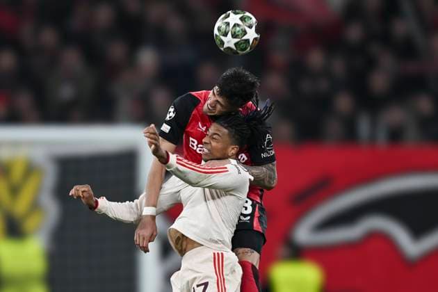 Header header duel Michael Olise Muenchen 17 Piero Hincapie Leverkusen 3 11 03 2025 Soccer Champions League, Bayer Leverkusen vs FC Bayern Muenchen, BayArena, Leverkusen, Copyright: xpepphotox xHorstxMauelshagenx pep00321, pep_20250311_hm_13609