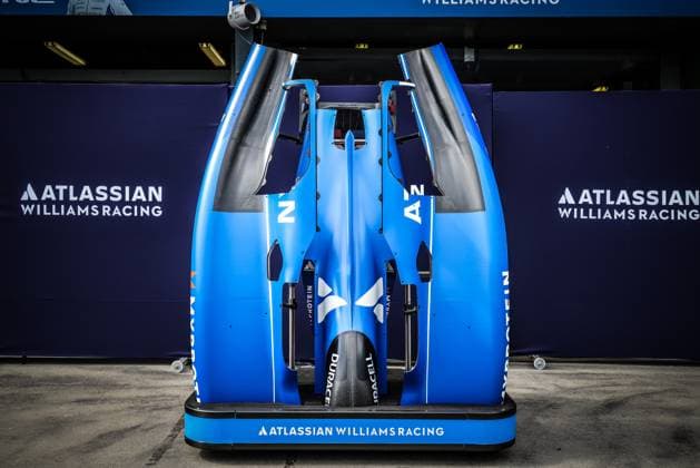 March 12, 2025: MELBOURNE, AUSTRALIA - MARCH 12: Atlassian Williams Racing pits before the 2025 Australian Grand Prix at Albert Park in Melbourne, Australia - ZUMAp121 20250312_zsp_p121_006 Copyright: xChrisxPutnamx