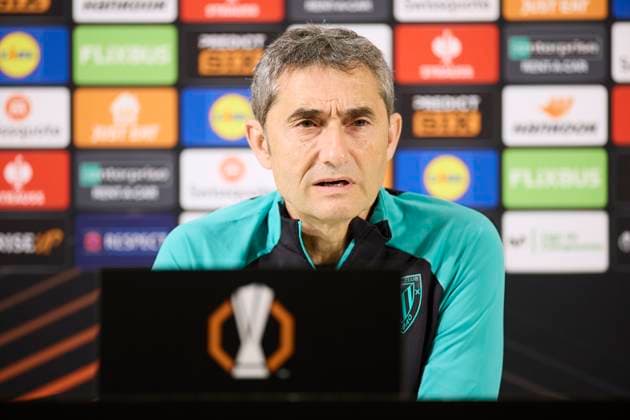Fußball, EL, Athletic Bilbao Pressekonferenz Athletic Club v AS Roma - UEFA Europa League 2024 25 Round of 16 Second Leg press conference, PK, Pressekonferenz Ernesto Valverde head coach of Athletic Club attends the press conference prior to the UEFA Europa League 2024 25 Round of 16 Second Leg match between Athletic Club and AS Roma at San Mames on March 12, 2025, in Bilbao, Spain. Bilbao San Mames Basque Country Spain RL_ATHvASR_000015 Copyright: xRicardoxLarreinax