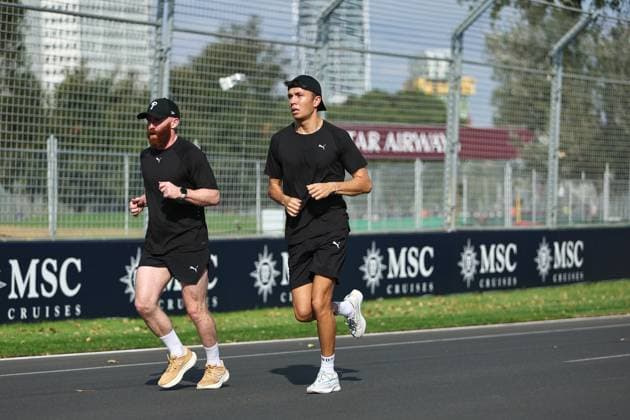F1 Grand Prix Of Australia: Preview Alexander Albon of Thailand and Atlassian Williams Racing runs the track during previews ahead of the F1 Grand Prix of Australia at Albert Park Circuit in Melbourne, Australia, on March 12, 2025. Melbourne Victoria Australia  Copyright: xPaddockerx originalFilename:paddocker-f1grandp250312_npBDP.jpg