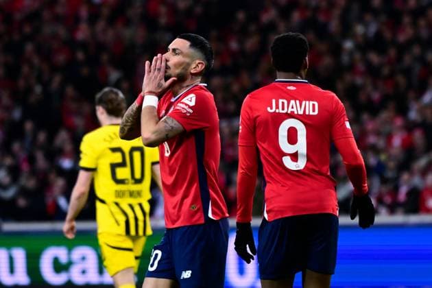 FOOTBALL : Lille vs Borussia Dortmund - Ligue des Champions - 12 03 2025 Remy CABELLA ( 10 - Lille ) looks dejected during UEFA Champions League match between Lille OSC and Borussia Dortmund at Stade Pierre Mauroy on March 12, 2025 in Lille, France. ( Photo by Dante Badano PsnewZ ) - LilleFrance  Copyright: xDantexBadanox