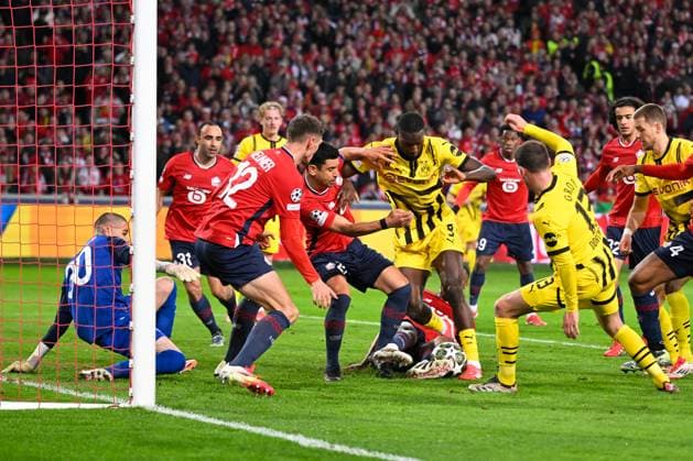 Lille, Stade Pierre Mauroy, 12 03 25, FRA, Men, UEFA Champions League, Season 2024 2025, Round of 16, OSC Lille Borussia Dortmund Bild Torchance Serhou GUIRASSY Dortmund UEFA regulations prohibit any use of photographs as image sequences and or quasi video Hauts de France France