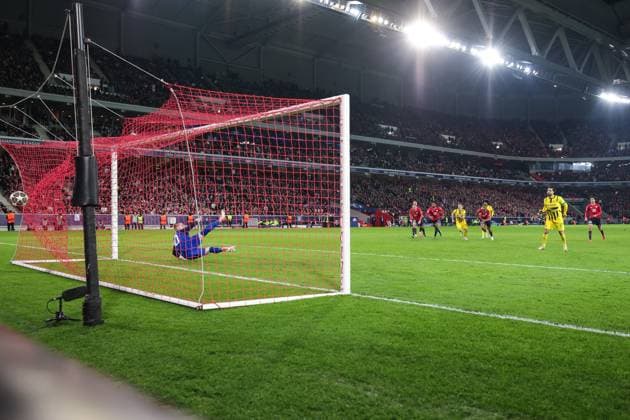 12 03 2025, UEFA Champions League, Round of 16, Lille OSC Borussia Dortmund, Emre Can Borussia Dortmund scores to make it 1 1 from the penalty spot against goalkeeper Lucas Chevalier LOSC Lille , Lille Stade Pierre Mauroy Decathlon Arena Paris xRHR PHOTO ENx Copyright: DennisxEwert RHR-FOTOx RHR-FOTO DE