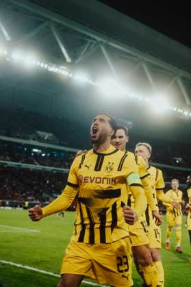 12 03 2021, Lille, Stade Pierre Mauroy, Football men, ChampionsLeague 2024 2025, OSC Lille Borussia Dortmund Emre Can 1 1 Goal celebration