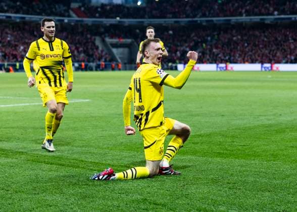 Lille, Stade Pierre Mauroy, 12 03 2025 Maximilian Beier of Dortmund celebrates scoring the 2 1 goal during the match of the Championsleague Round 16 between Lille OSC v Borussia Dortmund