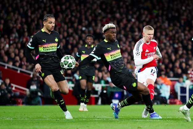 Oleksandr Zinchenko of Arsenal scores the opening goal Arsenal v PSV Eindhoven, UEFA Champions League, Round of 16, Second Leg, Football, Emirates Stadium, London, UK - 12 Mar 2025 EDITORIAL USE ONLY No use with unauthorised audio, video, data, fixture lists, club league logos or live services. Online in-match use limited to 120 images, no video emulation. No use in betting, games or single club league player publications. Copyright: xAndrewxFosker Shutterstockx 15188185z