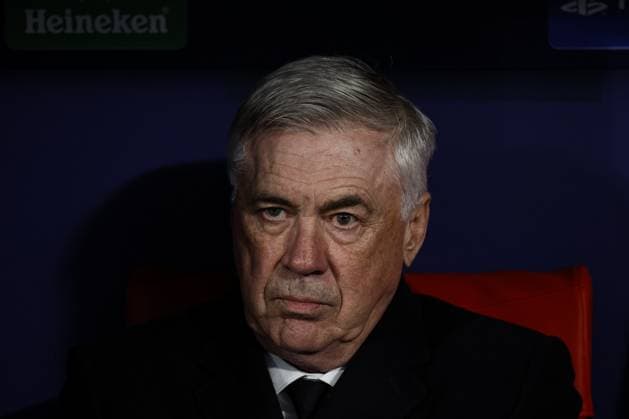 Real Madrid head coach Carlo Ancelotti in the technical area before kick-off Atletico Madrid v Real Madrid, UEFA Champions League, Round of 16, Second Leg, Football, Riyadh Air Metropolitano Stadium, Madrid, Spain - 12 Mar 2025 EDITORIAL USE ONLY No use with unauthorised audio, video, data, fixture lists, club league logos or live services. Online in-match use limited to 120 images, no video emulation. No use in betting, games or single club league player publications. Copyright: xRubenxAlbarran Shutterstockx 15188186o