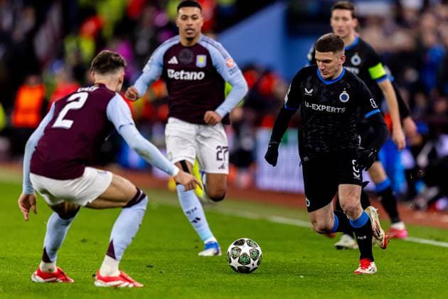 Aston Villa v Club Brugge Champions League 12 03 2025. Club Brugge forward Christos Tzolis (8) runs forward with ball during the Champions League match between Aston Villa and Club Brugge at Villa Park, Birmingham, England on 12 March 2025. Birmingham Villa Park West Midlands England Editorial use only , Copyright: xManjitxNarotrax PSI-21631-0029
