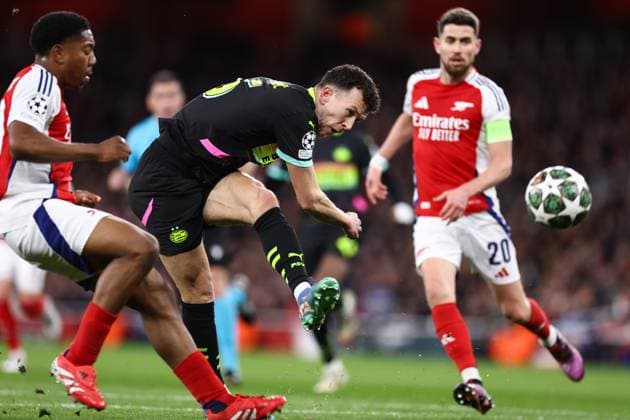 Arsenal gegen PSV Eindhoven 12. März 2025, London UEFA Champions League Achtelfinale Arsenal gegen PSV Eindhoven Ivan Perisic von PSV Eindhoven erzielt das erste Tor Foto Jacques Feeney Offside London UK  Copyright: xJacquesxFeeneyx xOffsidexOffside