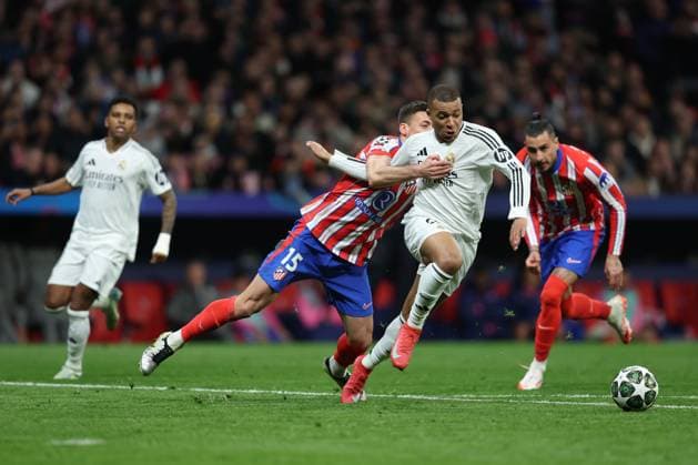 ESP: Atletico de Madrid - Real Madrid. UEFA Champions League match. Round of 16. Second Leg. Kylian Mbappe of Real Madrid penalty during the UEFA Champions League match, Round of 16, second leg, between Atletico de Madrid and Real Madrid played at Riyadh Air Metropolitano Stadium on March 12, 2025 in Madrid Spain. kpng Copyright: xAntonioxPozox xPRESSINPHOTOx AP_250312_ATL_RMA_UCL_056
